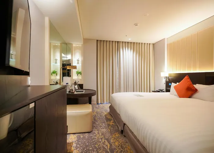 Solaria Nishitetsu Myeongdong - Renovated In 2025 Hotel Seoul